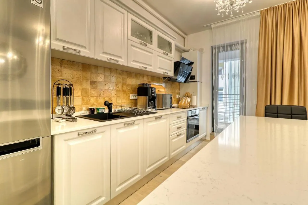 Luxurious 2 Bedroom Apartment In Herastrau Bucarest Rumanía