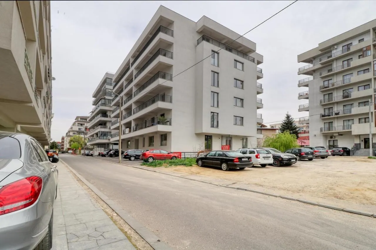 Luxurious 2 Bedroom Apartment In Herastrau Bucarest