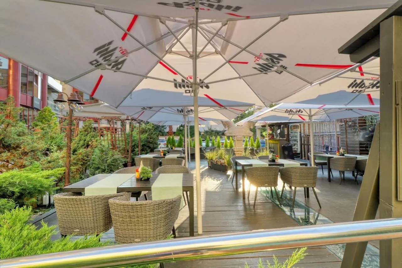Luxurious 2 Bedroom Apartment In Herastrau Bucarest